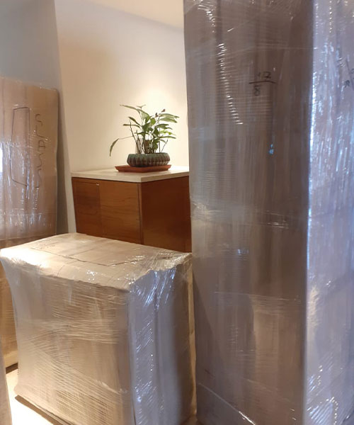 Local city moving service with professional team